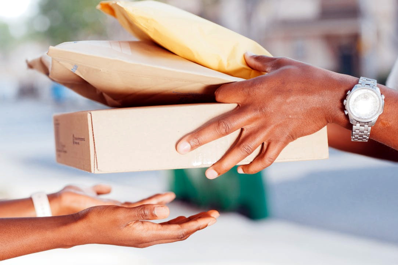 DoortoDoor Courier How to Arrange Your Own Shipping and Find the
