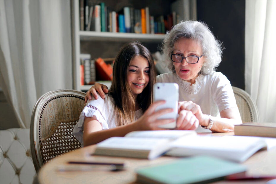 Grandparenting Goes Digital: Fun & Engaging Ways to Connect with Your Grandkids 5 Grandparenting