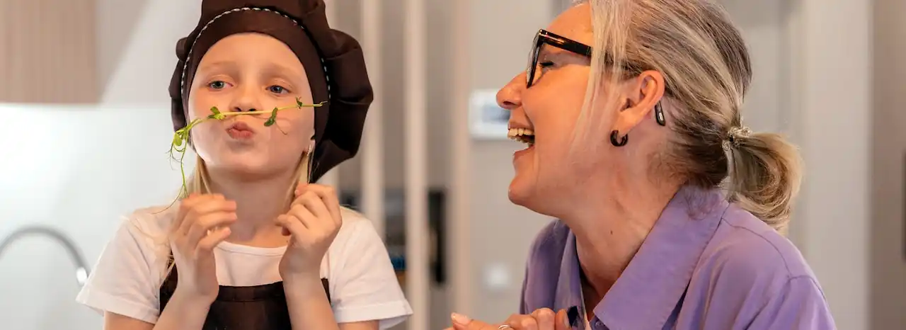 Building Bridges: The Benefits of Intergenerational Programs 3 Intergenerational Programs