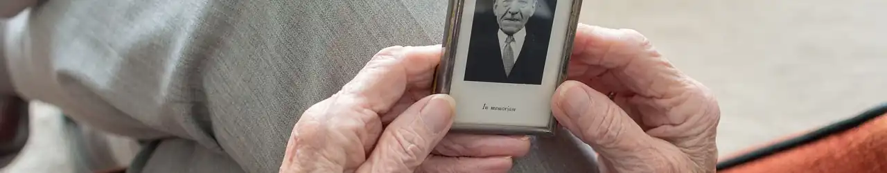 Living with Alzheimer's at Home - Part 5 2 Living with Alzheimer's